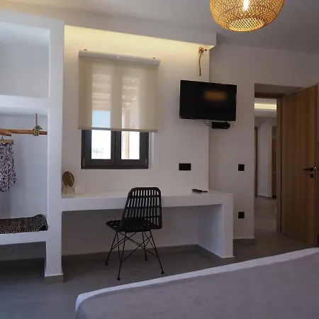 Seethesea Brand New Luxury For 4 Guests By The Sea! * Santa Maria (Paros)