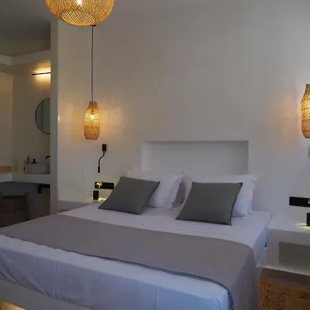 Seethesea Brand New Luxury For 4 Guests By The Sea! * Santa Maria (Paros)