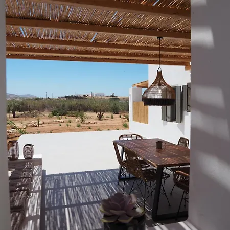 Villa Seethesea Brand New Luxury For 4 Guests By The Sea! Santa Maria (Paros)