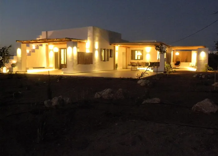 Villa Vinka 2bd Luxury By The Sea! Santa Maria (Paros)