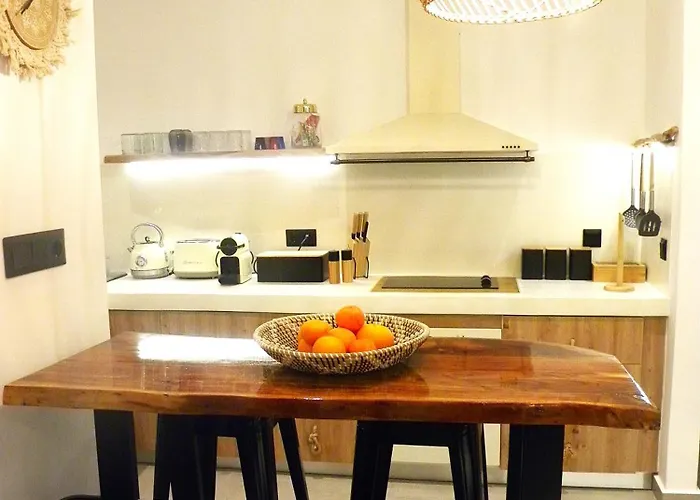 Vinka 2bd Luxury By The Sea! Villa