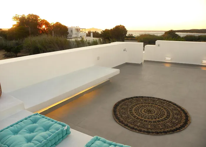 Vinka 2bd Luxury By The Sea! * Santa Maria (Paros)